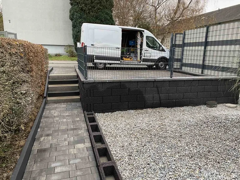 Gallery Page Image 14